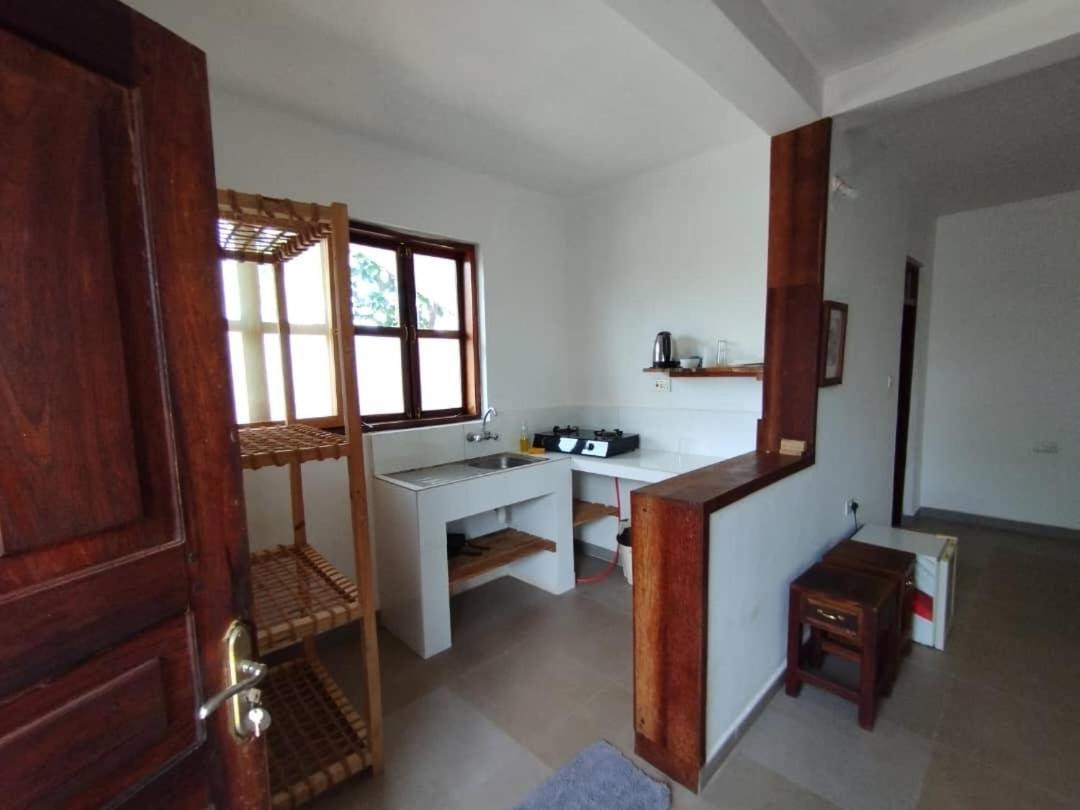 Modern Flats - Wambaa Garden Apartment *